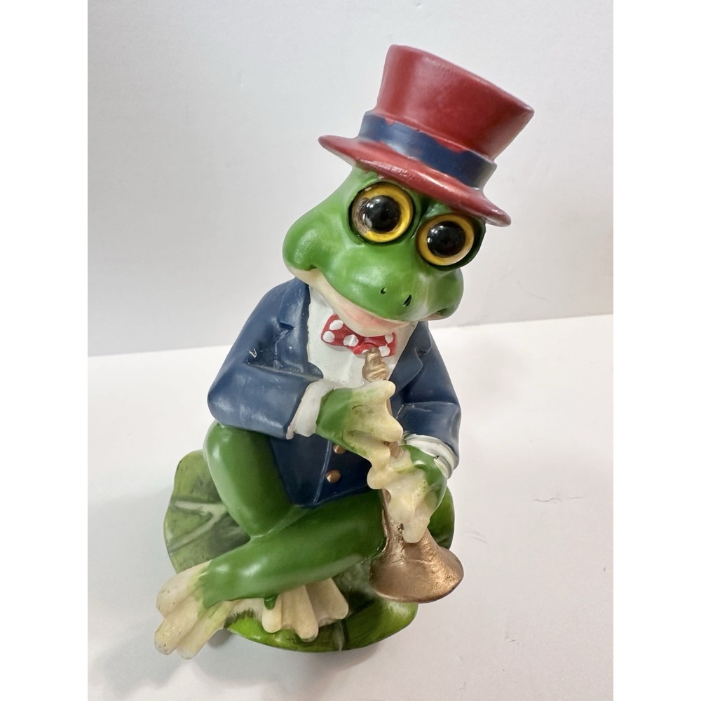 Yardworks Originals Frog Playing Trumpet Item SF-9523